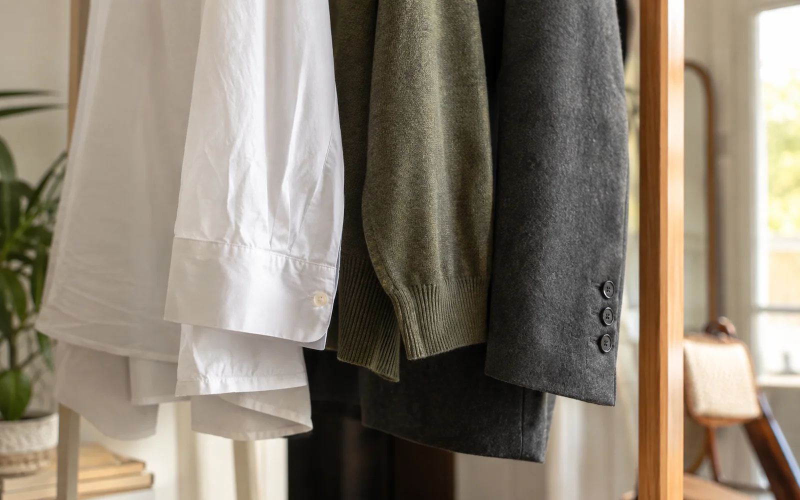 Vêtements et détails pour superposer ses vêtements sans alourdir la tenue